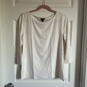 Off white 3/4 sleeve Ann Taylor top. New without tags.